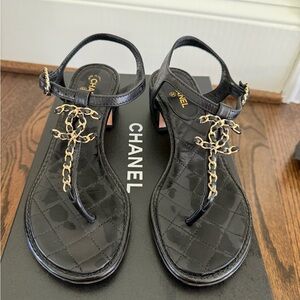 CHANEL Black Sandals Thongs